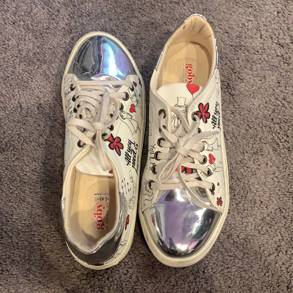 Goby Love Sneakers